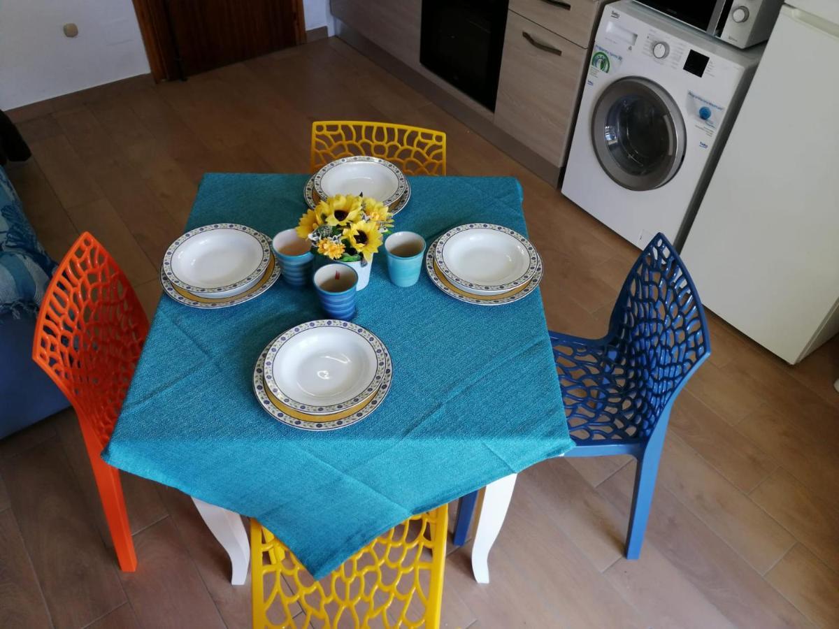 La Dolce Vita - Apartment With Shared Pool And Large Terrace Lido delle Nazioni Esterno foto
