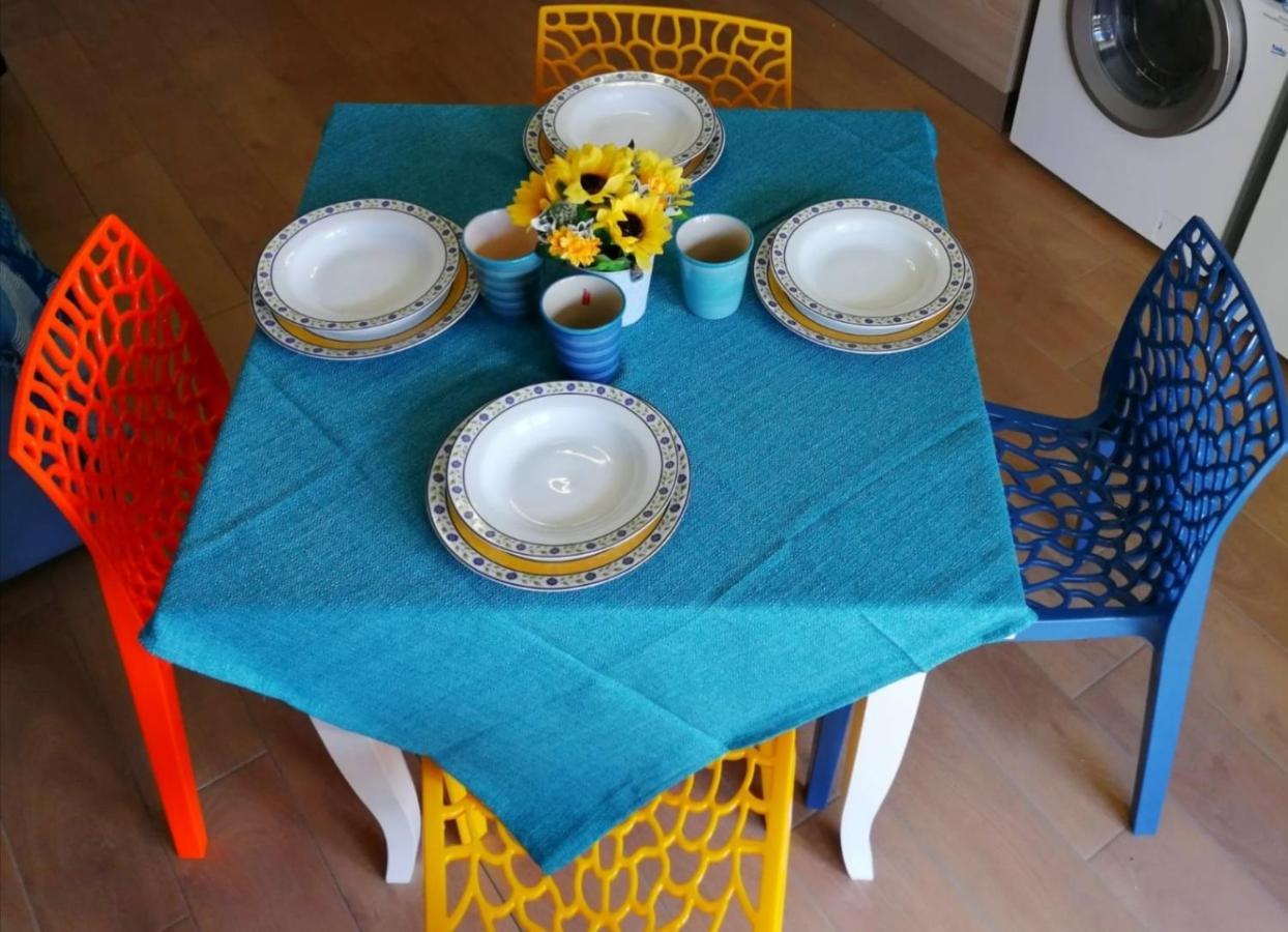 La Dolce Vita - Apartment With Shared Pool And Large Terrace Lido delle Nazioni Esterno foto