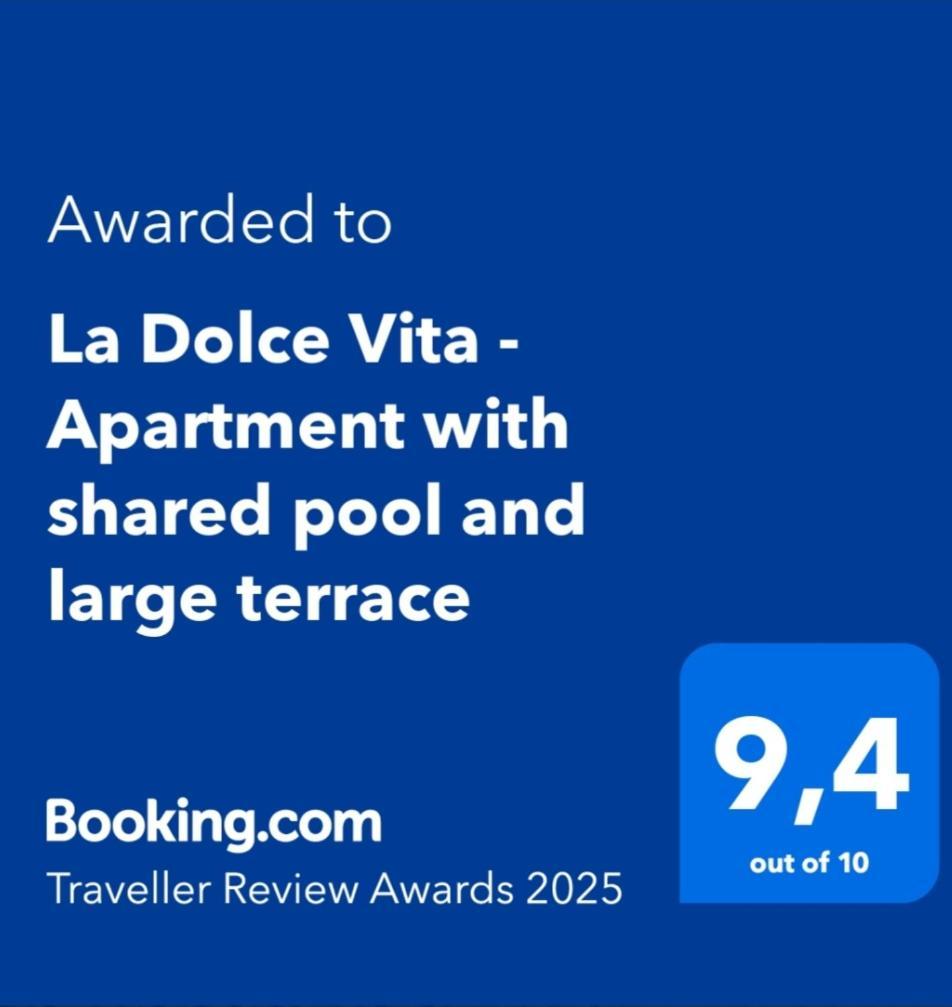 La Dolce Vita - Apartment With Shared Pool And Large Terrace Lido delle Nazioni Esterno foto